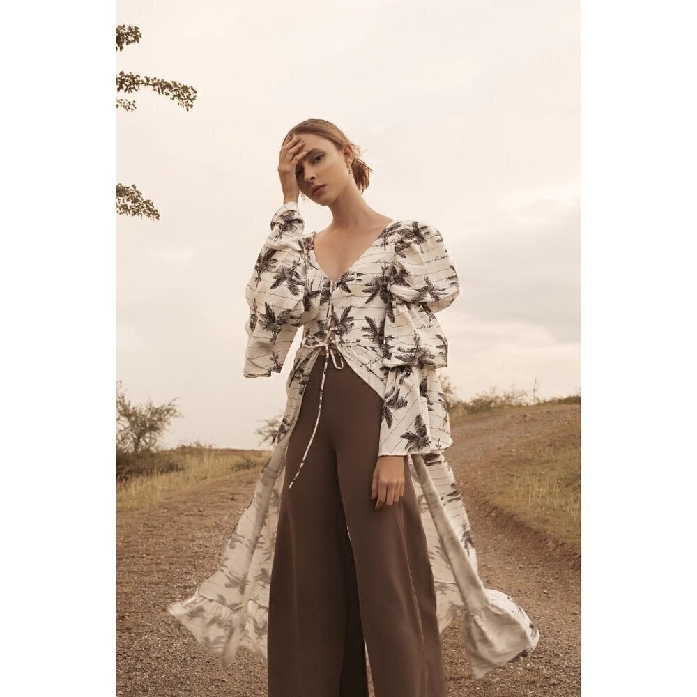 Concepción Miranda palm tree gyan kimono